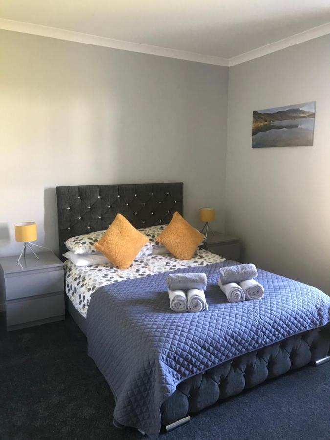 Apartamento 4 York Drive, Portree , Isle Of Skye Exterior foto